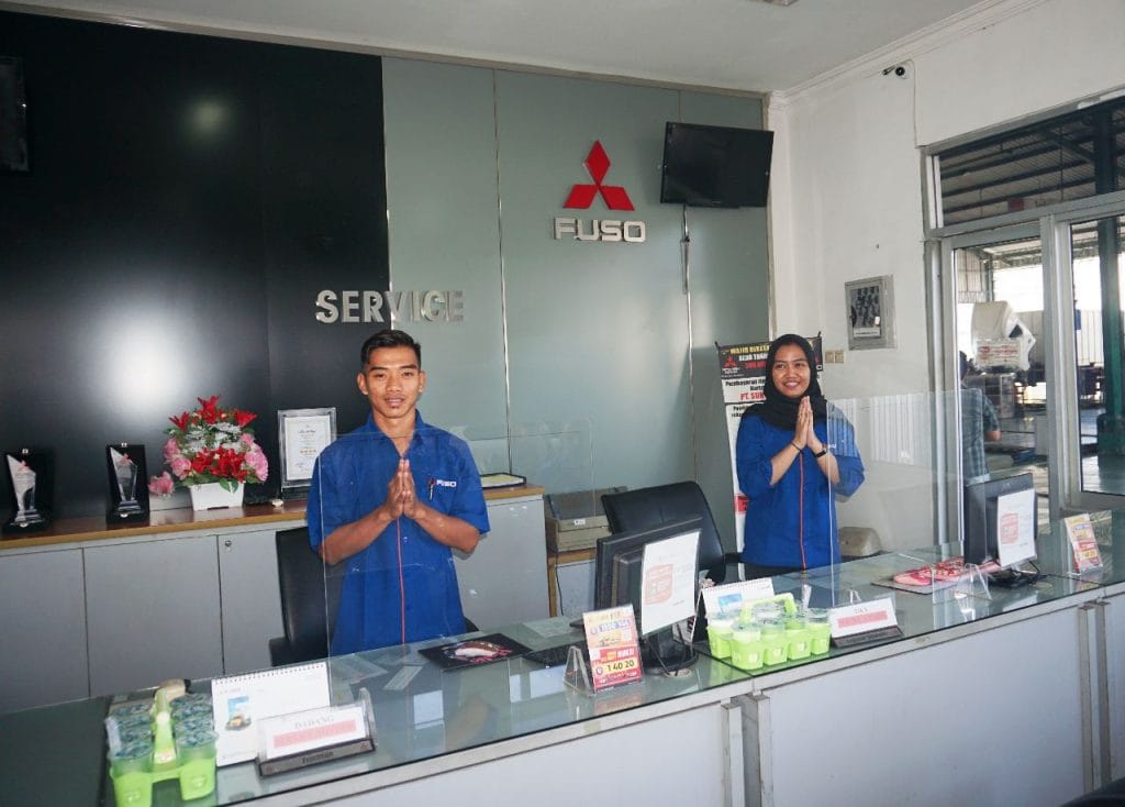 Mitsubishi Fuso Buka Bengkel Siaga Jam Di Sidoarjo Oto Mounture