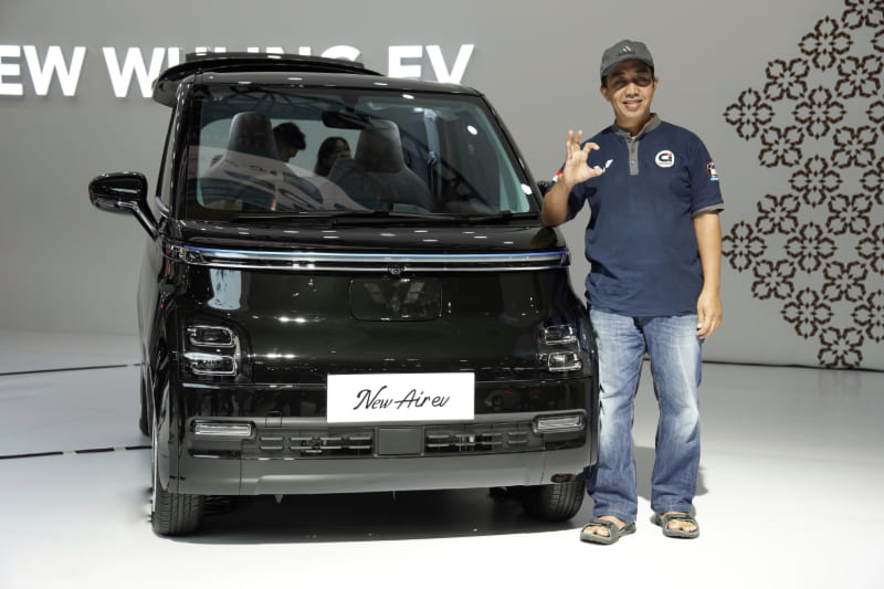 Komunitas Wuling di IIMS 2025