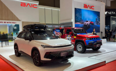 Baic Indonesia kembali menghadirkan inovasi terbaru dengan meluncurkan Baic BJ40 Plus Champion Edition, yang kini tersedia dalam warna eksklusif Matte Grey.