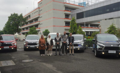 MMKSI Donasi 10 Mobil ke SMK