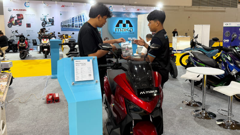 Maka Motors di PEVS 2025