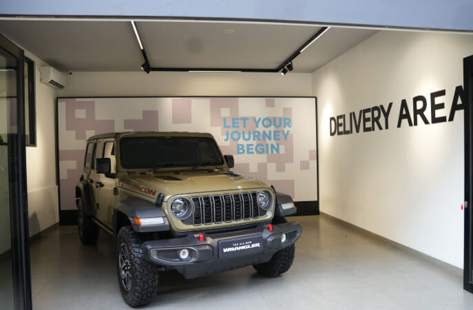 Jeep Lounge