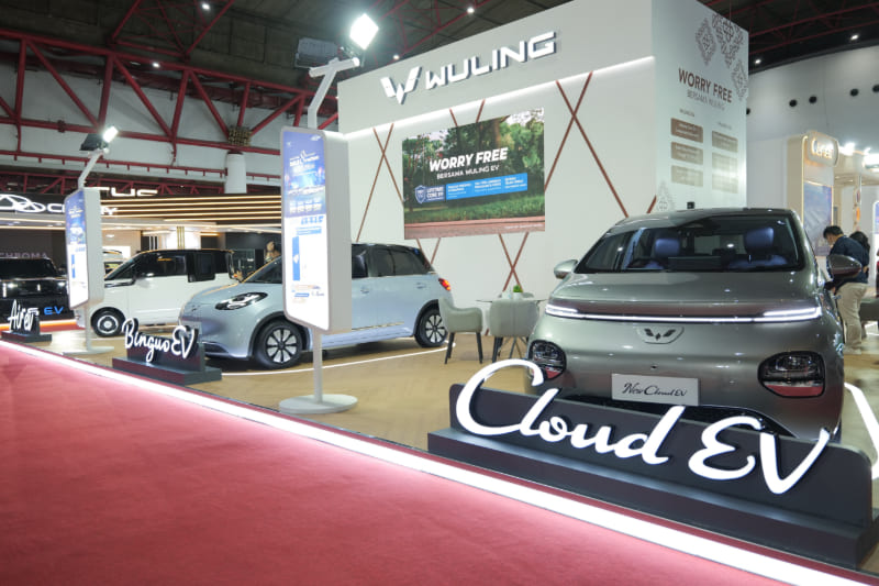 Wuling di Jakarta Fair 2025