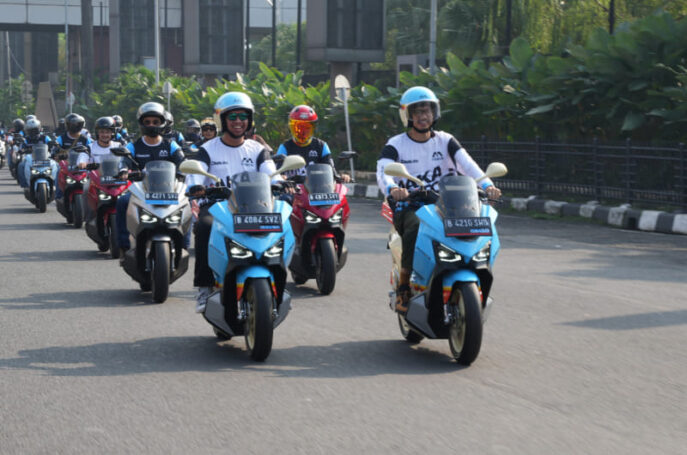 fun riding Jakarta