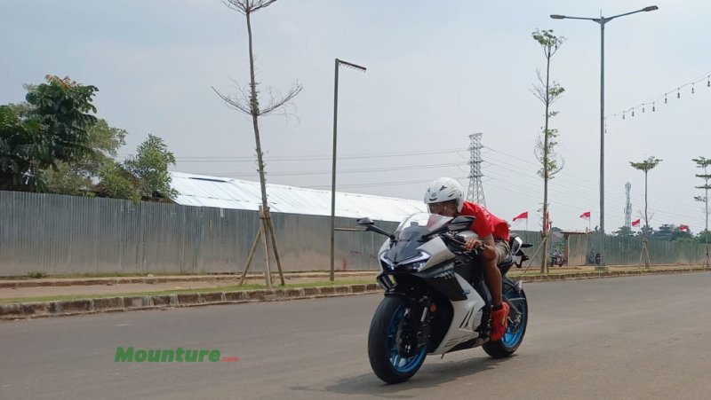 MForce Media Test Ride