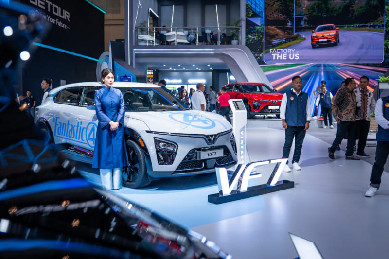 VinFast VF 7