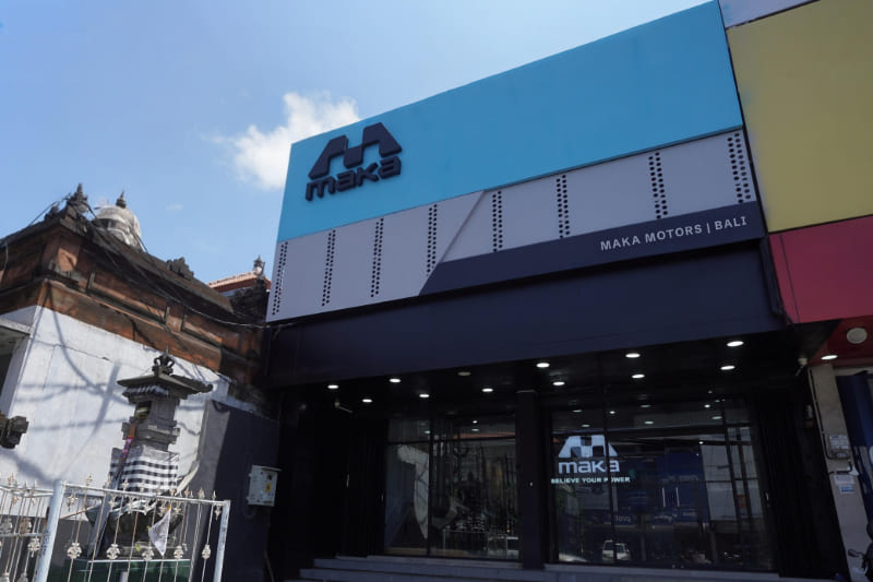Showroom Maka Motors di Bali