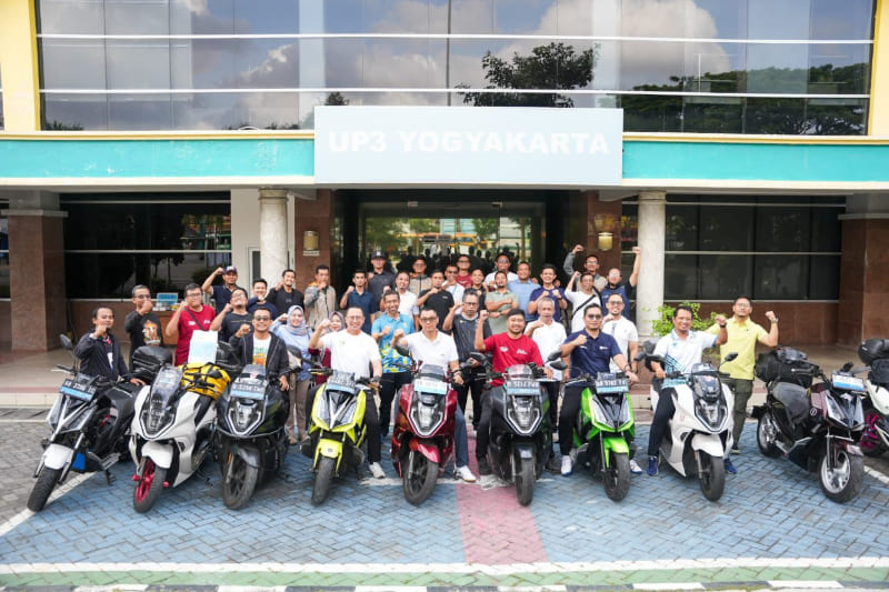 Touring Jakarta–Bali: Alva Owners Club 
