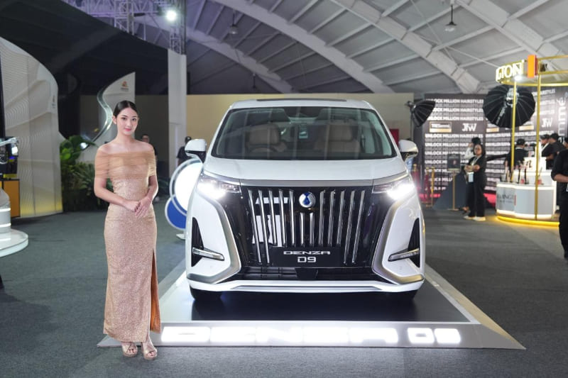 Denza Jakarta Fashion Week 2026