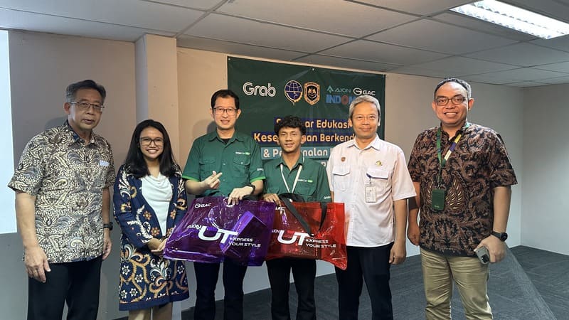 Kolaborasi Aion dan Grab