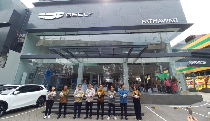 Diler Geely di Fatmawati