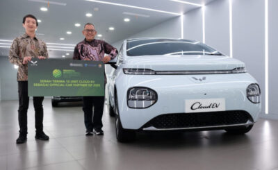 Wuling Cloud EV Menjadi Bagian Dalam Indonesia International Sustainability Forum 2025