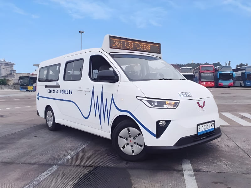 Wuling dan TransJakarta