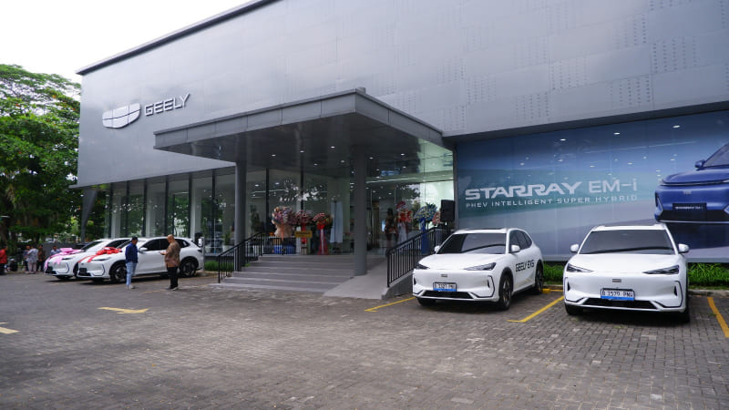 Diler Geely Wonder Group