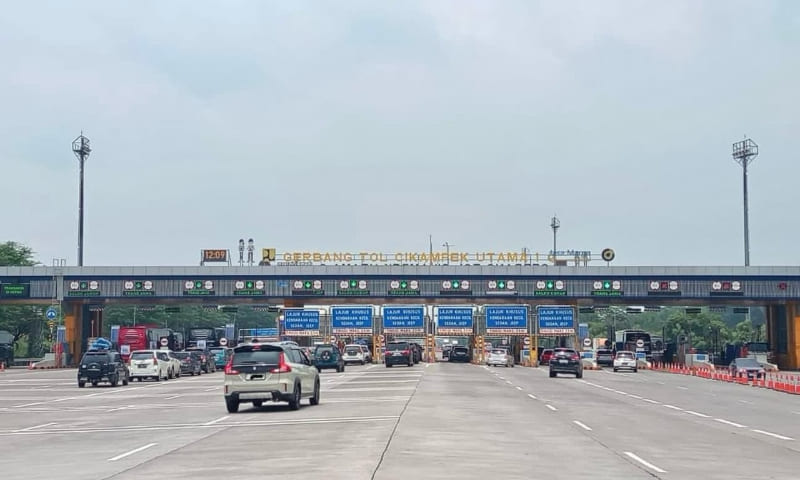 Jalan Tol Jakarta-Cikampek