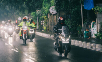 Touring saat Musim Hujan