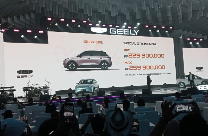 Harga Geely EX2