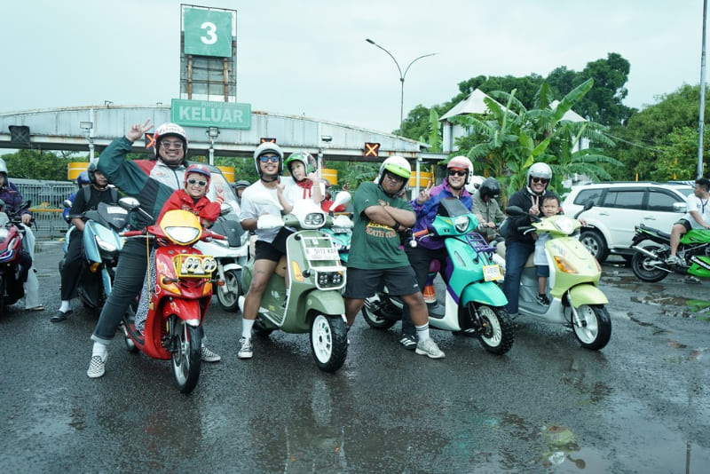 Bapak dan Budi Berkendara