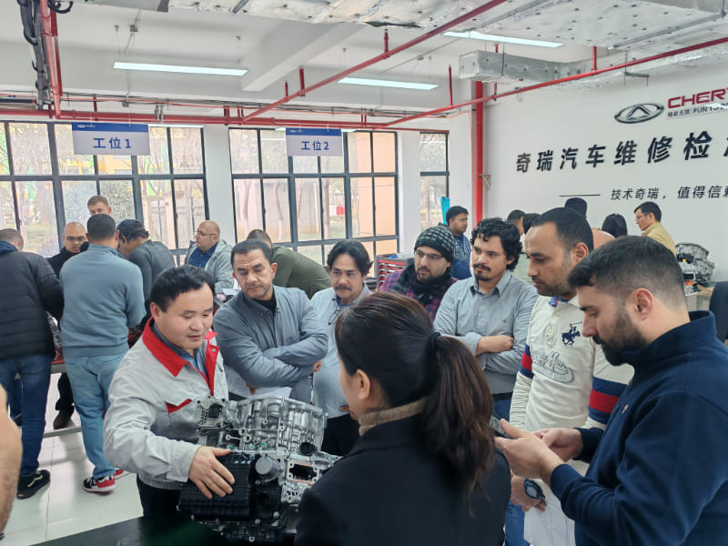 pelatihan teknisi Chery