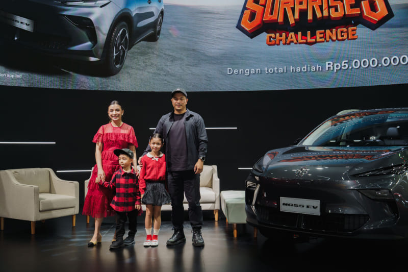 Glenn Alinskie dan Chelsea Olivia