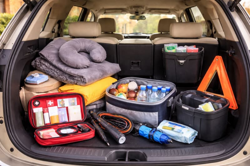 Barang di Kabin Mobil