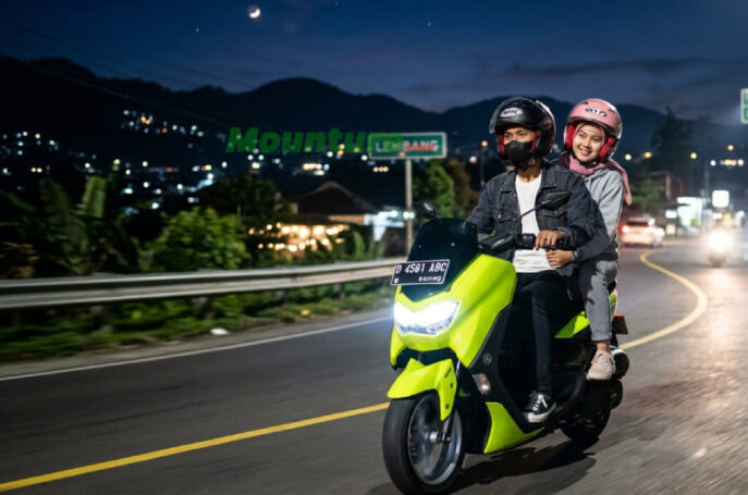 Berkendara Malam Hari