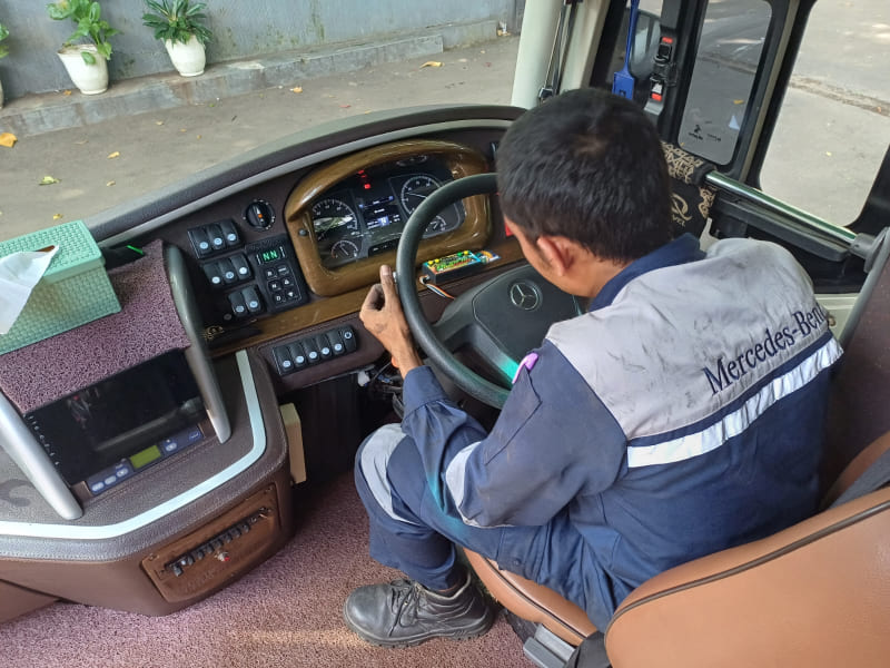 Mercedes-Benz Bus Lebaran Rescue 2026