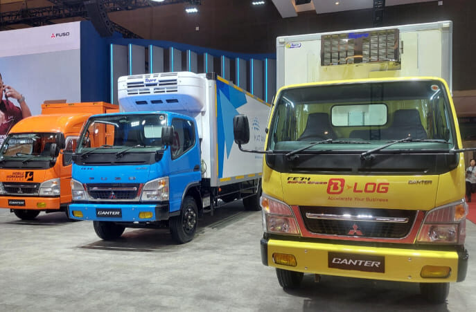 Truk Mitsubishi Fuso