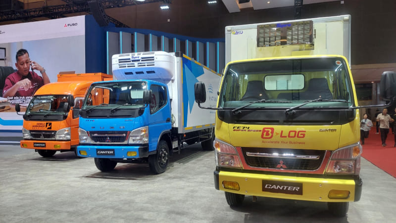 Truk Mitsubishi Fuso