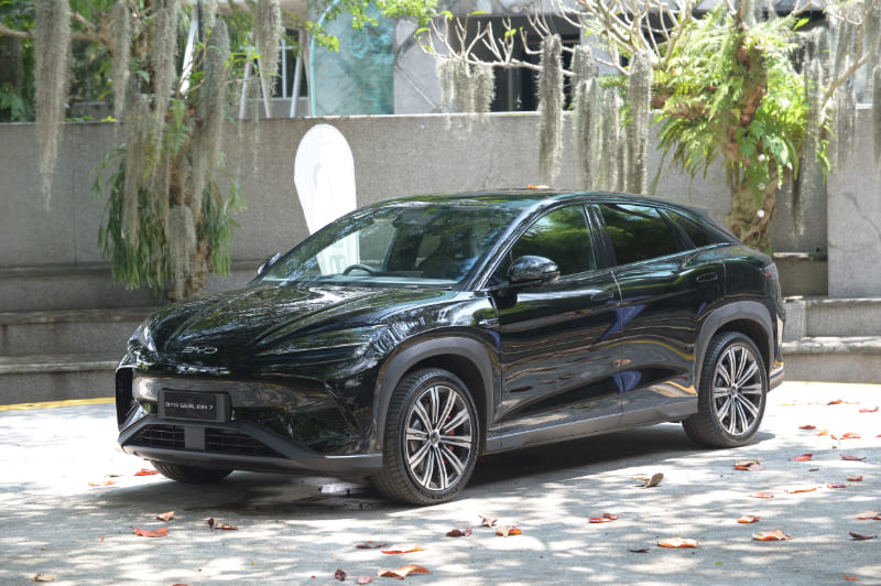 BYD Sealion 7