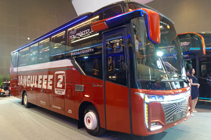 Mercedes-Benz Bus
