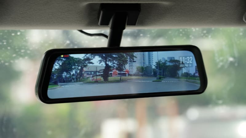 Smart e-Mirror