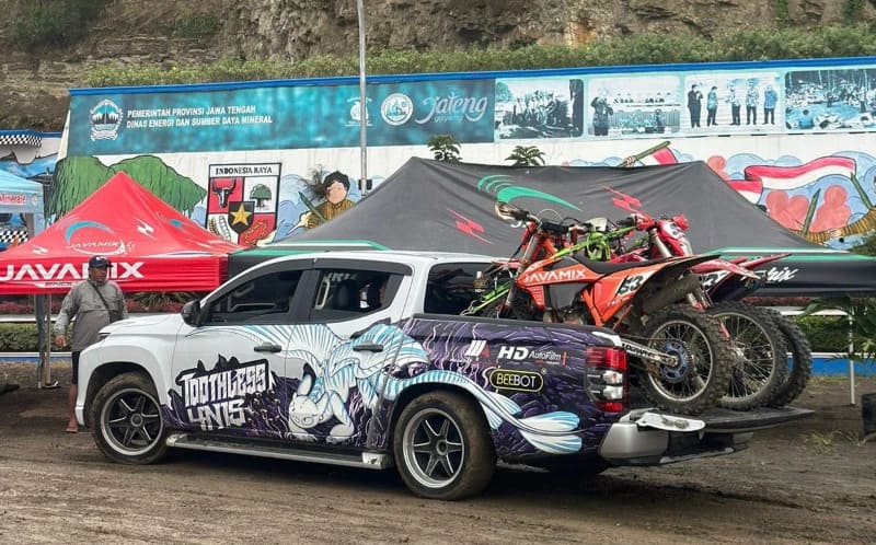 Mitsubishi Triton