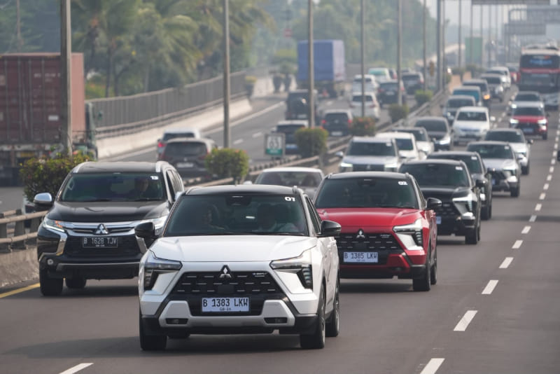 Review Mitsubishi Xforce HEV