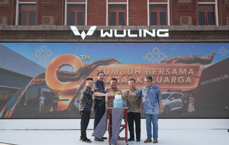 Wuling 9 tahun di Indonesia