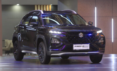 Suzuki Fronx SGX Hybrid Kuro