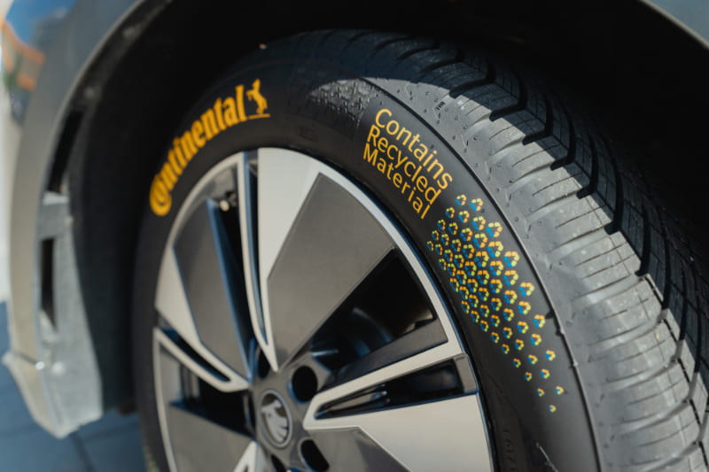 Ban Mobil Listrik Continental