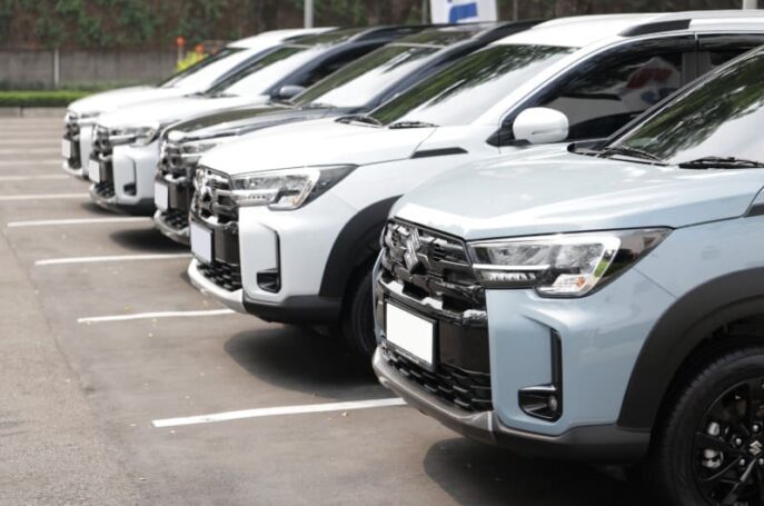 Parkir Suzuki XL7