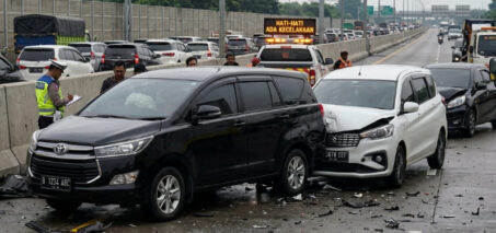 Tabrakan Beruntun