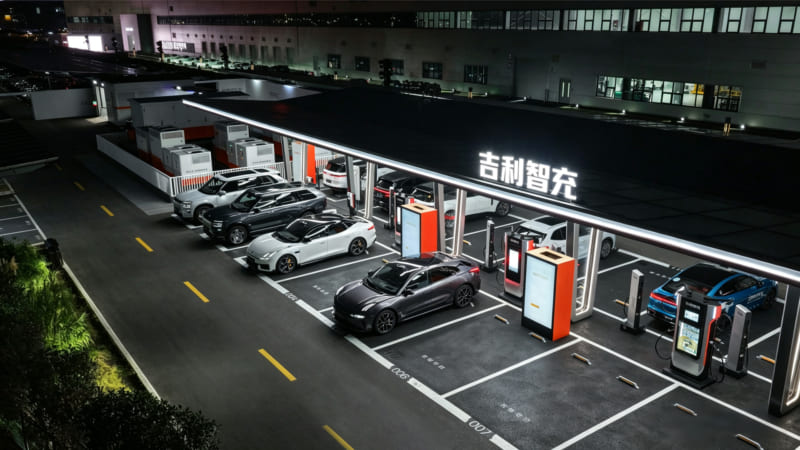Fast Charging Geely