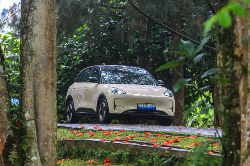 Geely EX2 Design Competition 2026